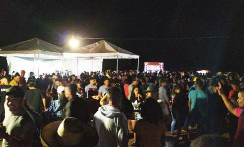 Bolão de vaquejada em Monte Alegre reúne verdadeira multidão